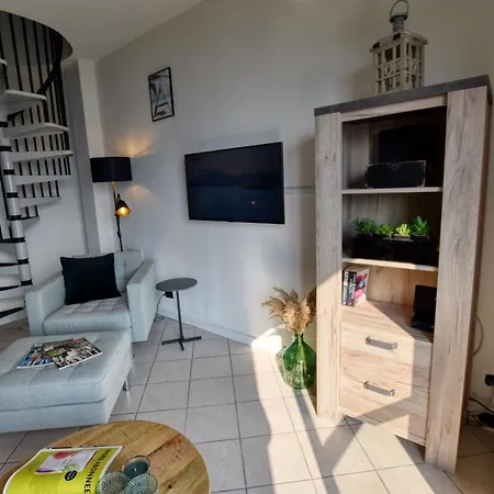 Casa Con Vista Airconditioned 2-bedroom * Acquaseria